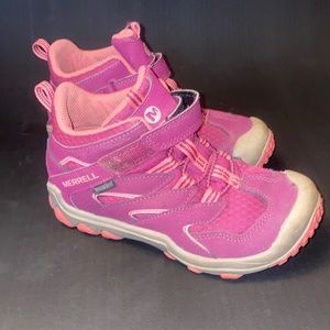 Merrell Girls Chameleon 7 Access Mid  US Size 1.5M